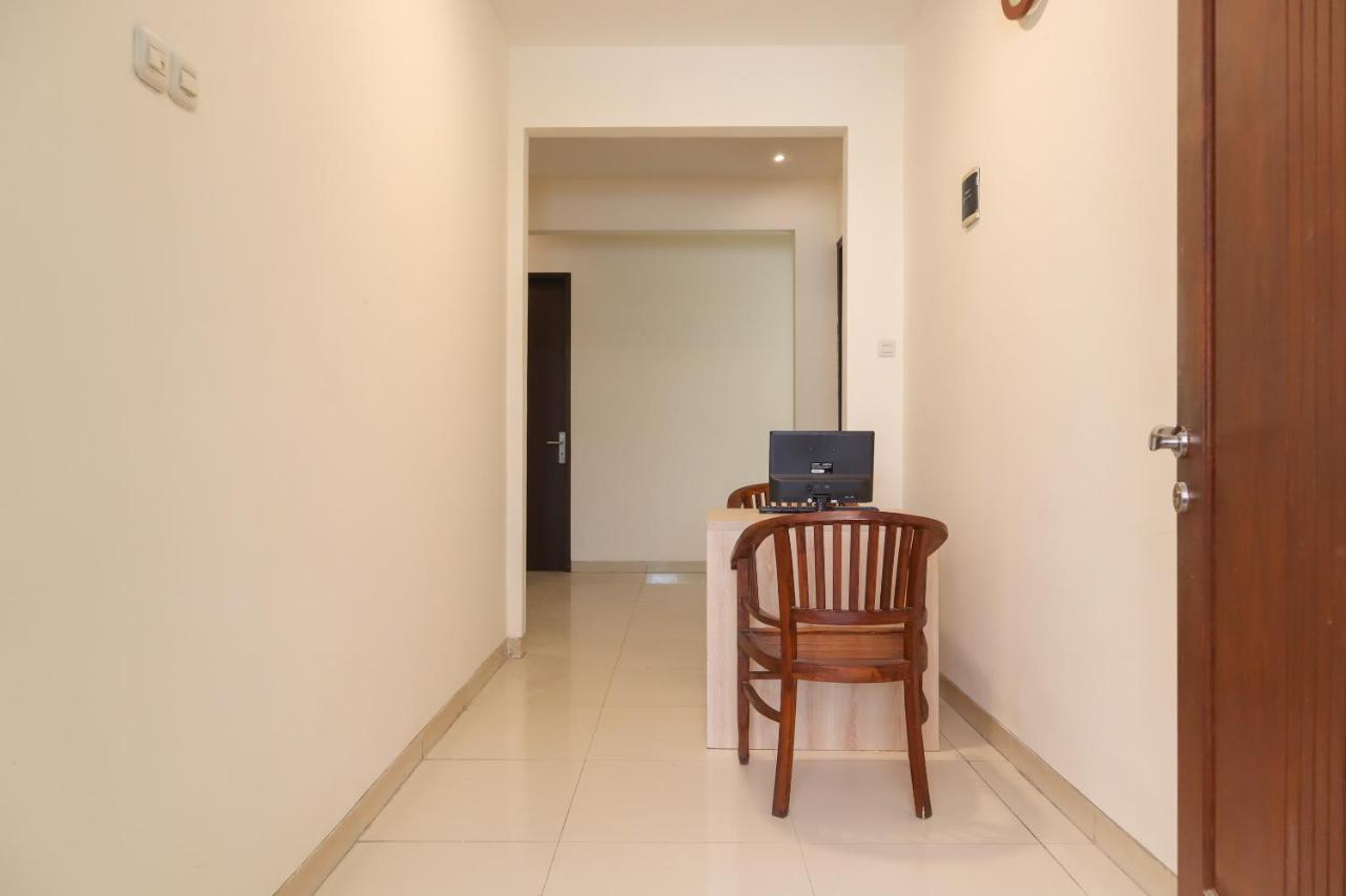 Oyo 2768 Oq Residence Jakarta Exterior foto