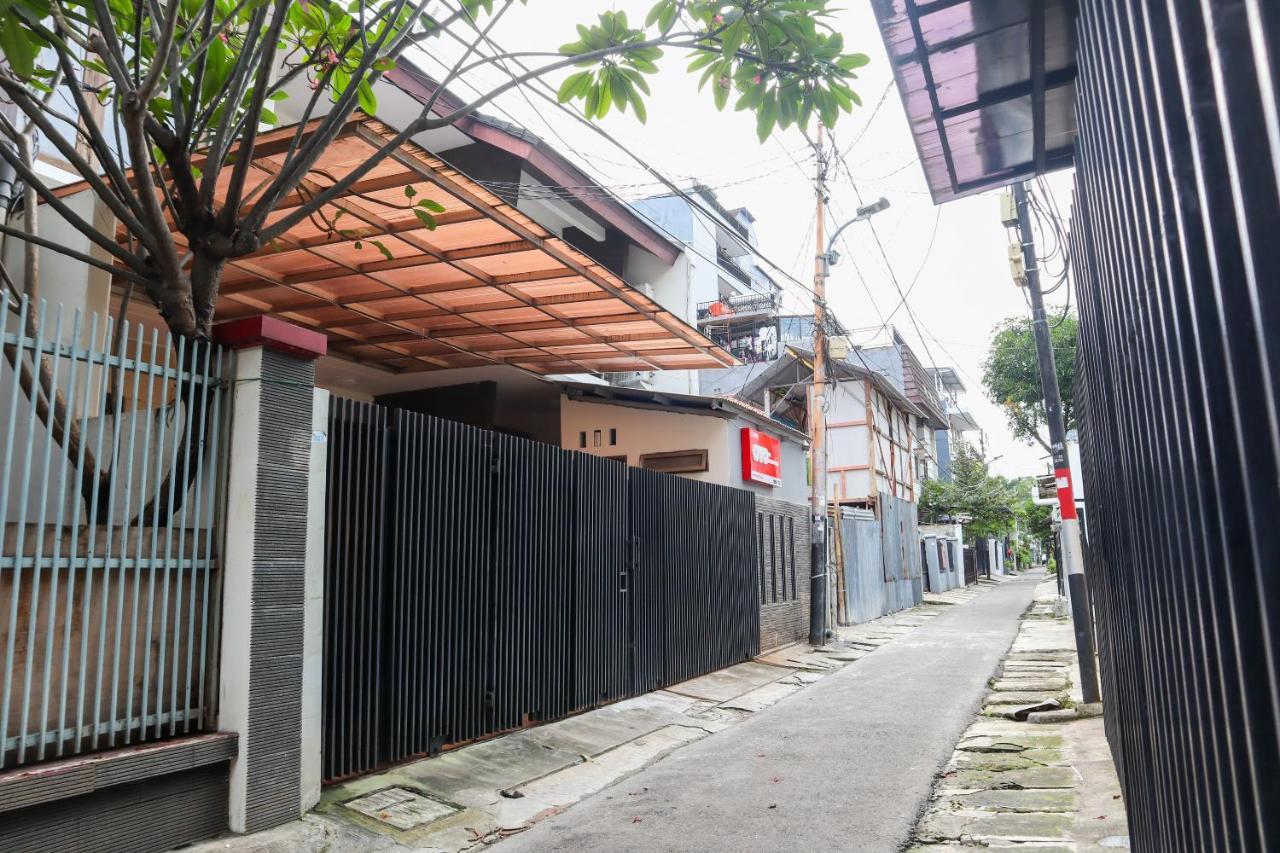 Oyo 2768 Oq Residence Jakarta Exterior foto