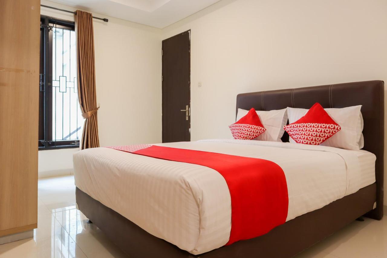 Oyo 2768 Oq Residence Jakarta Exterior foto